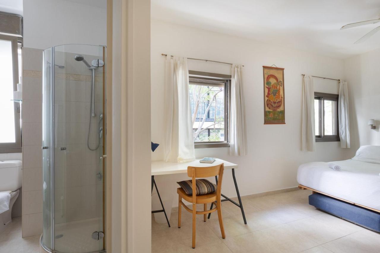 Cozy 3Br Apt W Big Windows 5 Min Walk From Beach With Shelter By Sea N' Rent 텔아비브 외부 사진