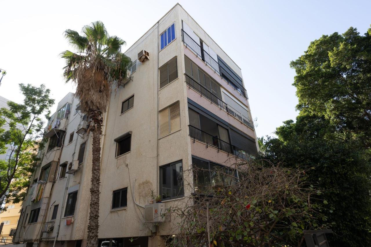 Cozy 3Br Apt W Big Windows 5 Min Walk From Beach With Shelter By Sea N' Rent 텔아비브 외부 사진